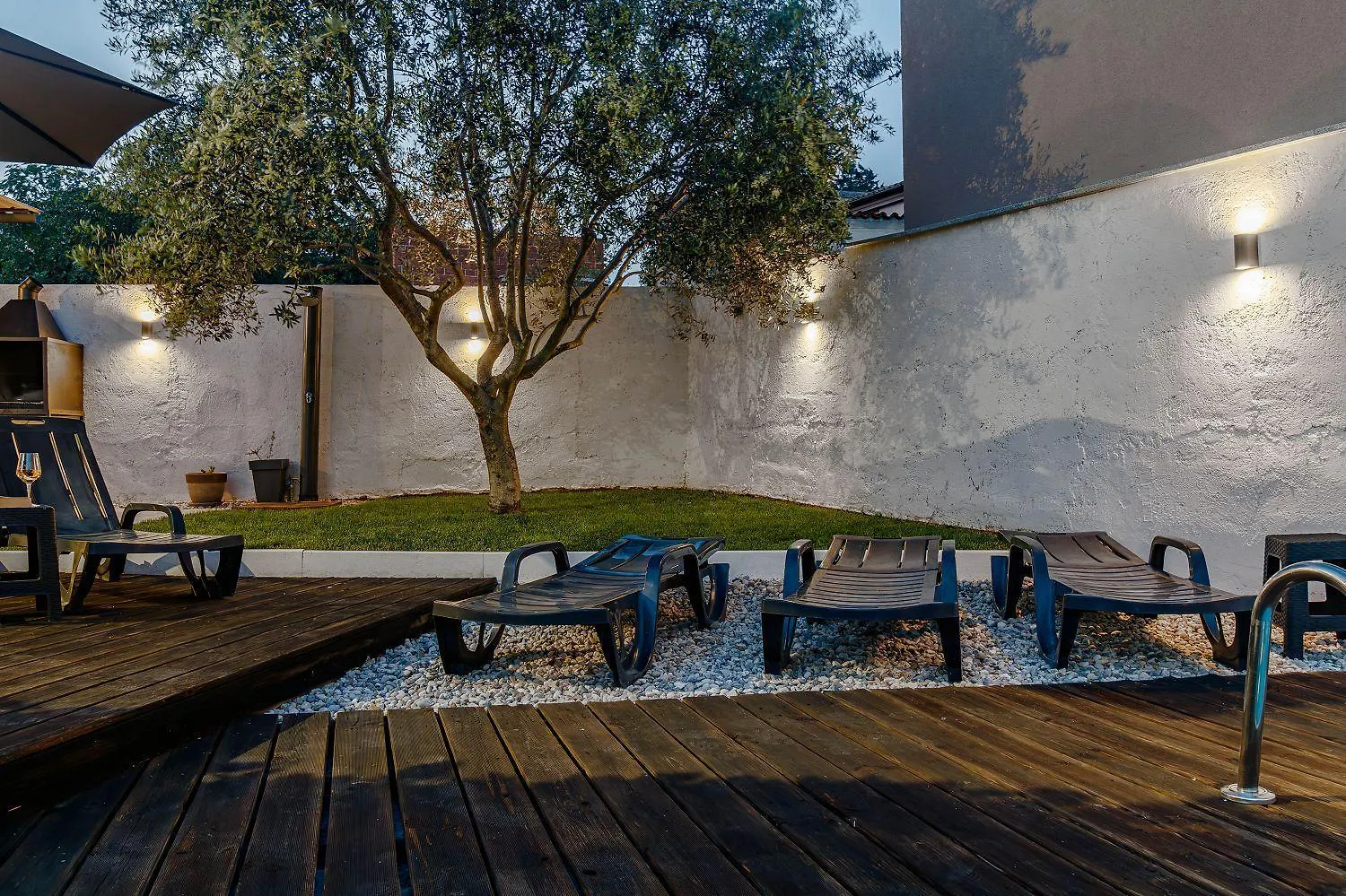 Holiday House Ulika Loborika