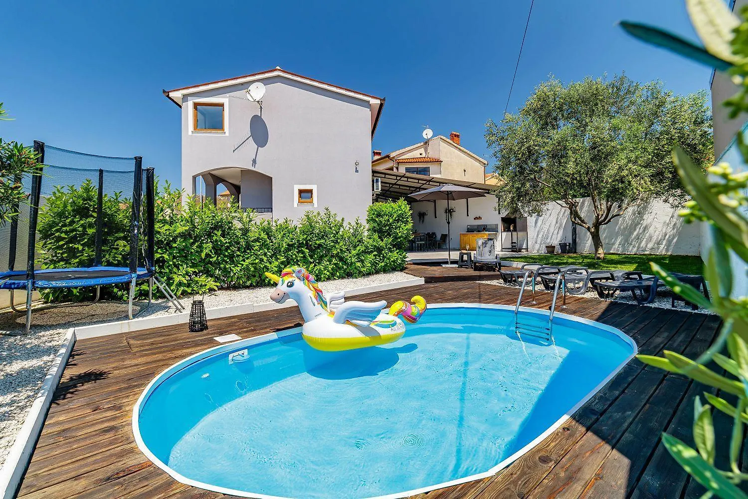Holiday House Ulika Loborika 0*,  Croatia